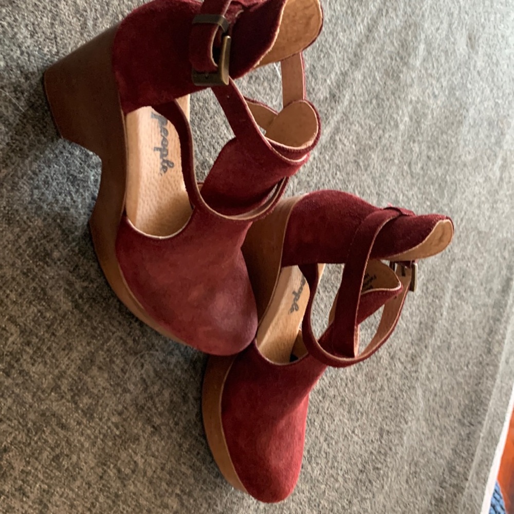 Free People, size 39, wine colored suede uppers, wooden platform heel.